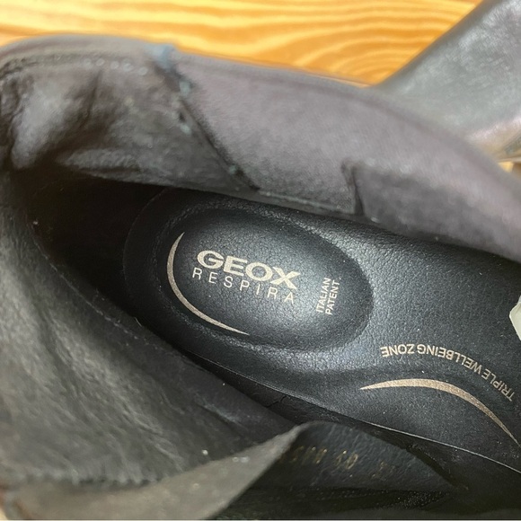 Geox Respira Women's Black Leather Block Heel Ankle Boots Bootie 40 EUR Side Zip - Picture 6 of 11